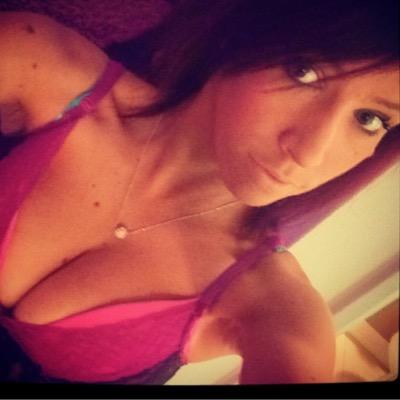 ceeslisafay_'s profile picture. 