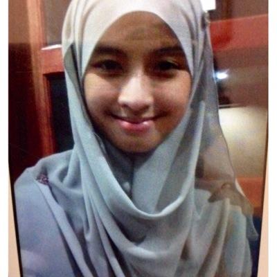 ✨ Haqilah Hashim
✨ 16 years old
✨ Kik : Haqilah_Hashim
✨ Instagram : Haqilah232
✨ http://t.co/EqJT6Apvlm