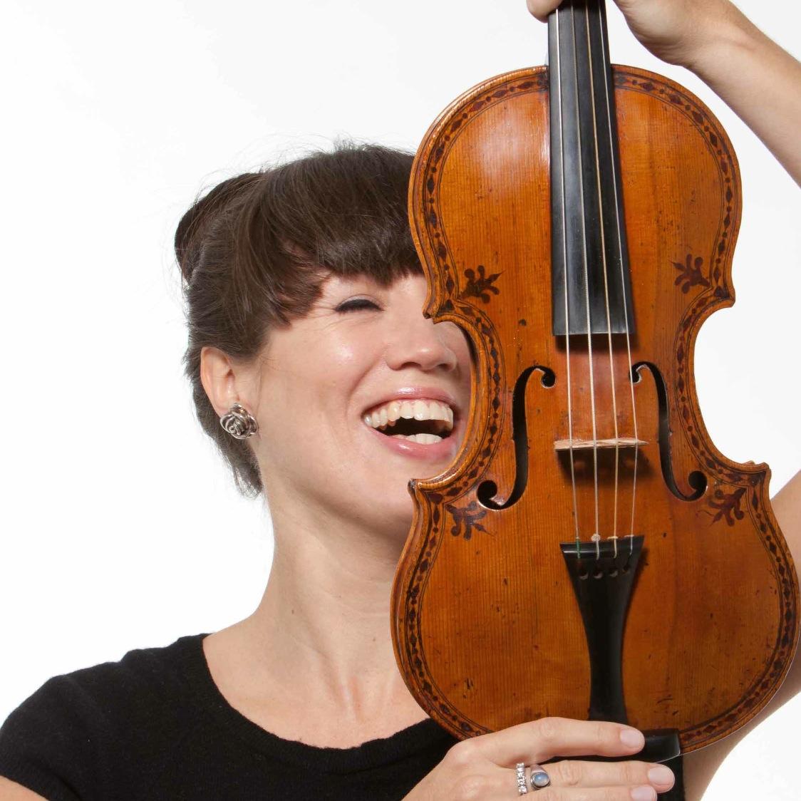 violinist. wife. mum. philosopher. baker. early music addict. lover of sheep gut strings. Little Baroque Co. North London Chamber Music Course. SNEMF