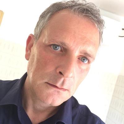 FabrizioDelfin1's profile picture. Informatico