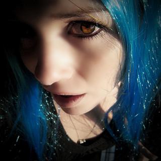 jbcuetozurina5's profile picture. 94% of social media use s still connect v a their PC