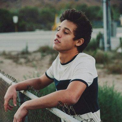 si tu m'aimes pas bah casses toi j'ai pas besoin de toi
