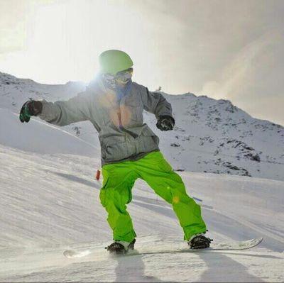 Jonas92924's profile picture. 