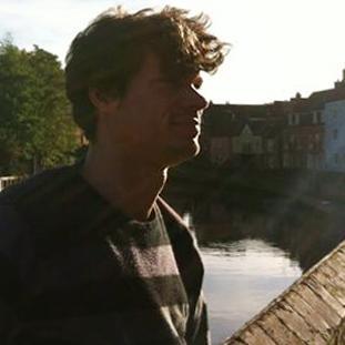 ColouredbySam's profile picture. 