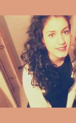 chiaracandido12's profile picture. L'imperfezione è bellezza, la pazzia è genialità ed è meglio essere assolutamente ridicoli che assolutamente noiosi. -MM