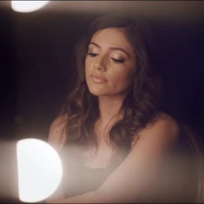 bethz_starbucks Profile Picture
