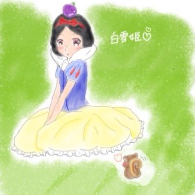 お絵かき＊寝ること＊食べること
       \ だーいすき ♡♡♡ / 
        趣味で書いてます♪