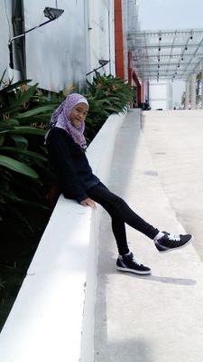 Aku cinta Allah swt. dan Baginda Nabi. Always Support Cjr. Komunitas:Comate,Alovers,Endyvers,gritte holic,malmine