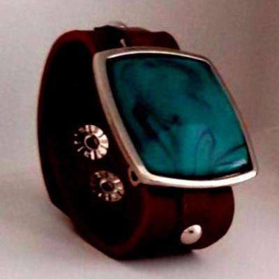 pattymuranos's profile picture. Designer em semi joias artezanais.Pecas unicas exclusivas.tecnicas italiana,brasileira.Couro,pedras brasileiras,murano it. @pattyramosdesigner-11984710225.