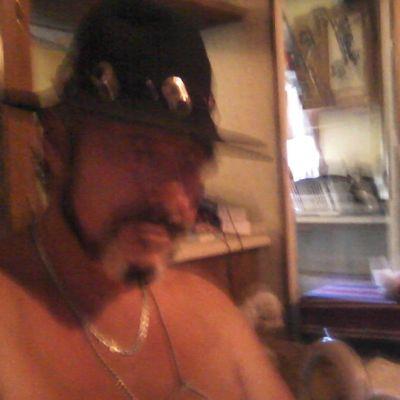 divoriced.live alone happy free and looking for my soul mate