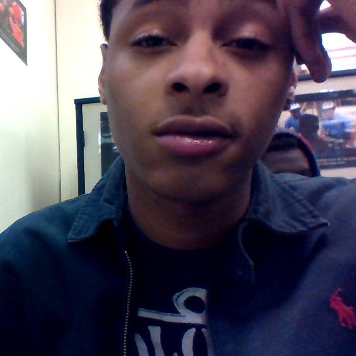 i strive to be the best at everthing i do if you dnt like it keep it moving, follow me!!!!