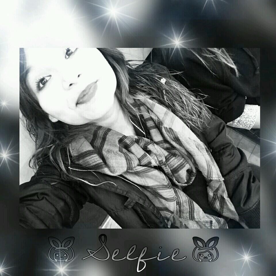 Misfits Is Life 
❤️Simon❤️
Instagram : Smiley4811
Kik : Angelika4811