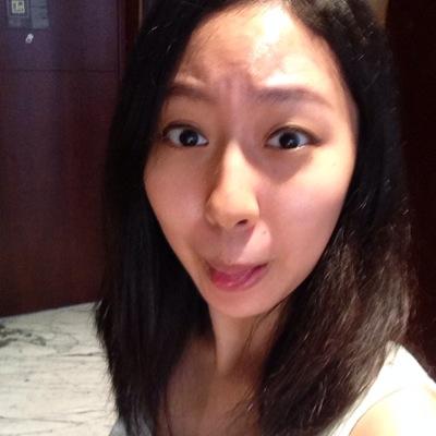 najeeela's profile picture. insta: @najlabaashim