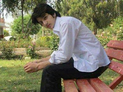 ‏‏‏‏أحب الصداقه لي حابب يتعرف ماعندي مانع