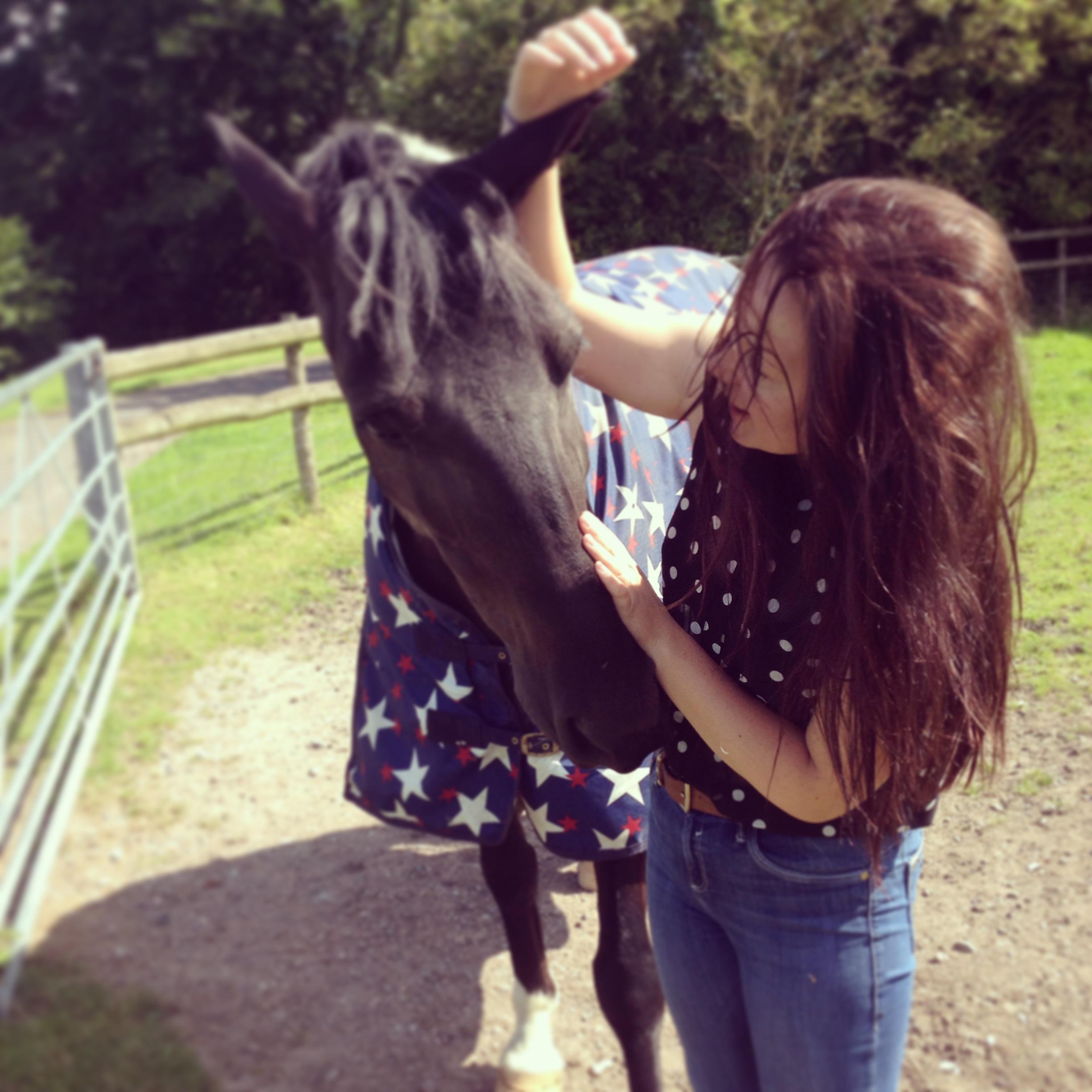 Trainee journalist. Event groom for my sister (arguably a form of slavery). Reporter for Eventing Worldwide