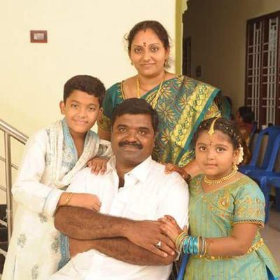 my name is siva from chennai ba history at anna uni I am businesses man  I am married I have 2 children