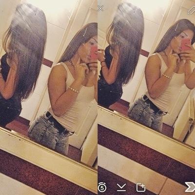 . #Psg #chelsea 93240 Stains ❤️ T'es pa prete meuf ✋ Snap: SarahNeufTrois