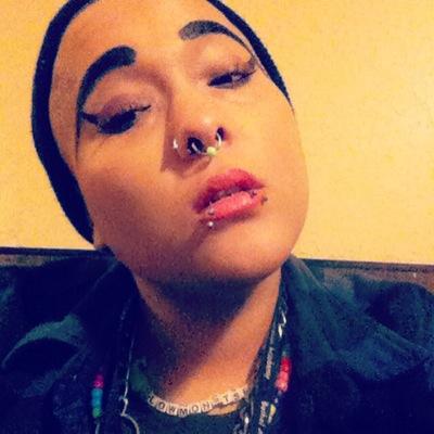 hi I'm audrianna ,im gender queer,body modifications,EDM,bass,plur,im an elf✨Lv18
my spirit animal is a owl