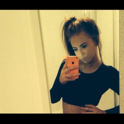 Lucyteee1's profile picture. follow @lucytxxxx bye x