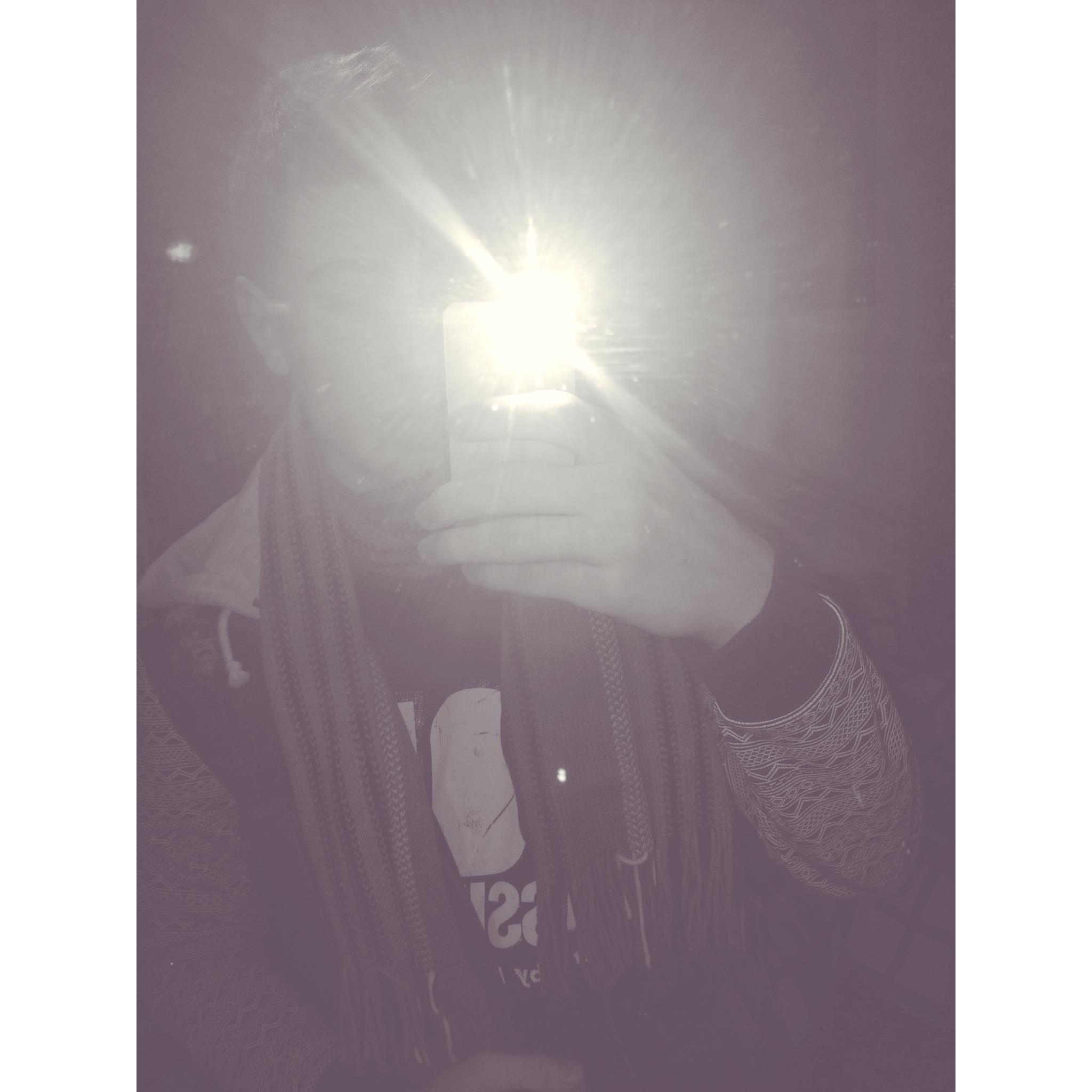 electricembers_'s profile picture. i like to take photos, all photos taken on my phone instagtam and tumblr- electricembers