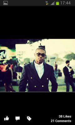 allen_ass's profile picture. The peoples champ must be everything that the people can't be...