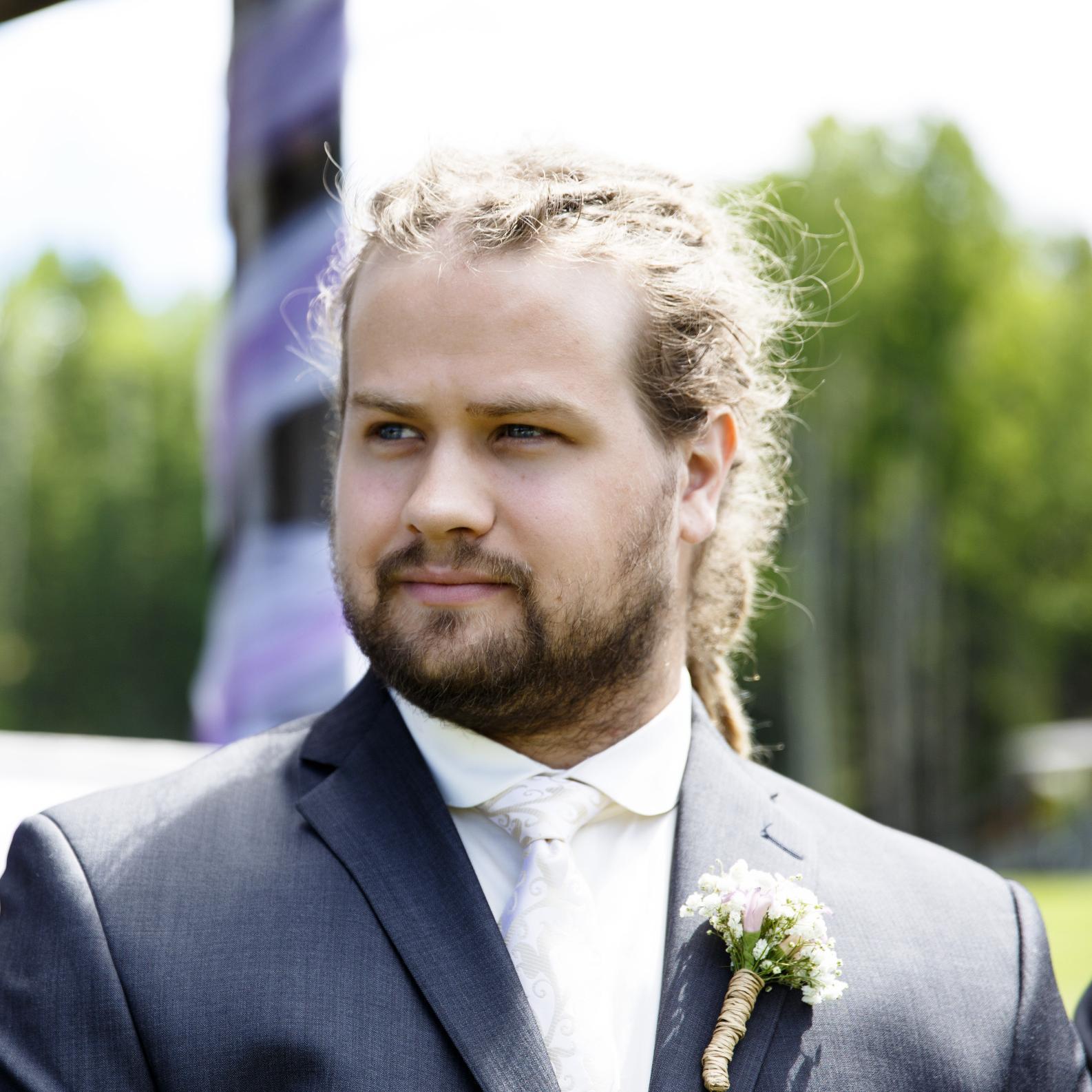 Software mechanic, viking, farmer, #sneakerhead, #mtg, #watches, #wine, #ruby, #golang, #web, #devops