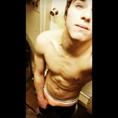 19 
kik - lowkey.tanner 
snapchat - alex375k 
FWM