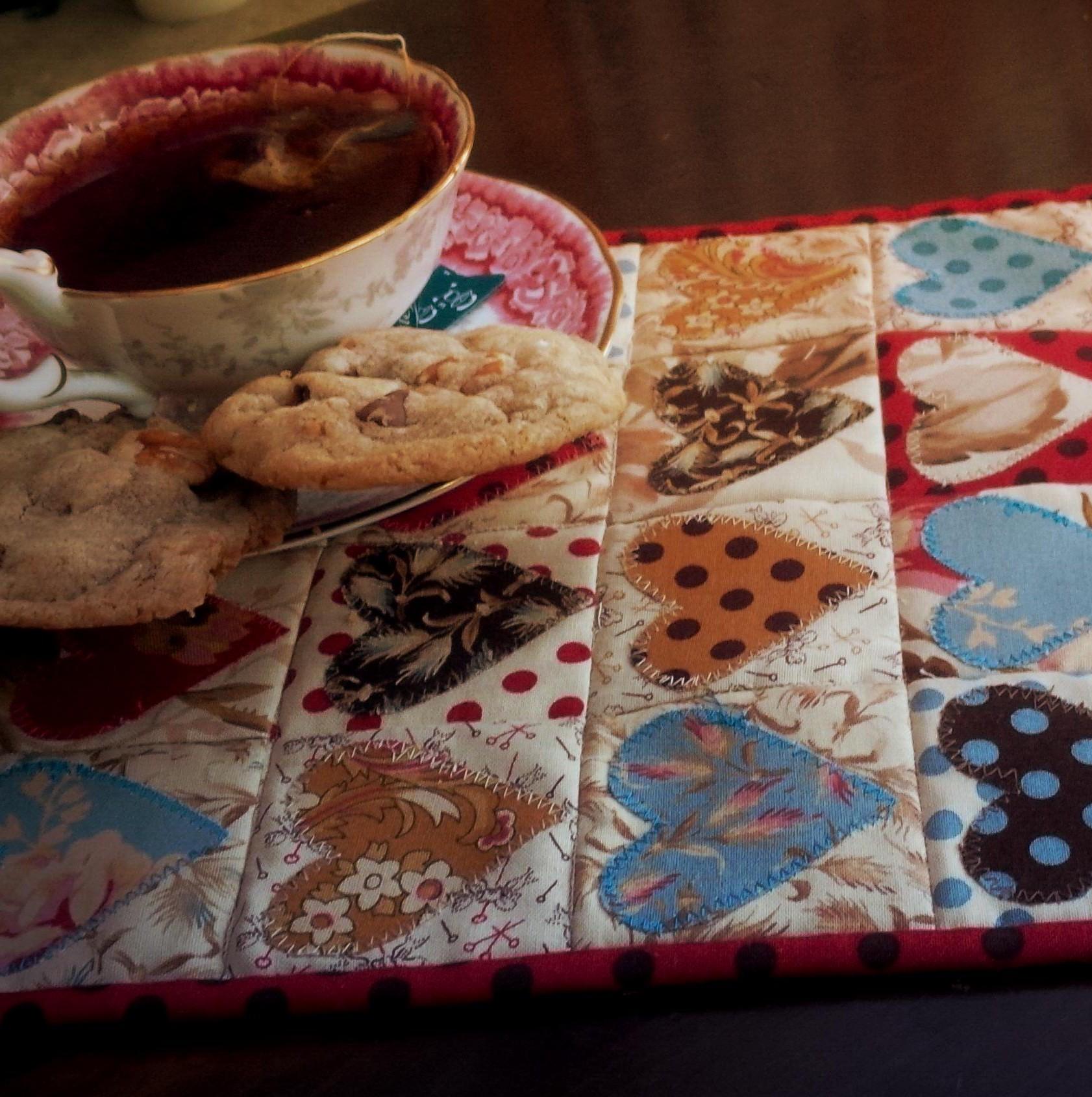 MapleFarmQuilts's profile picture. Deep in the country, handmade quilts, maple syrup producer, chef, simple living, cast iron cooking