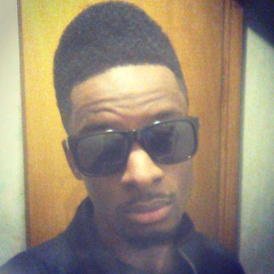 Rapper, Songwriter. Living life til dey flip da switch on my chair. Single trying to keep it 2gether tho.