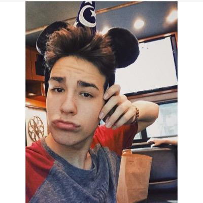 follow @sebsides because free follow (ask for a follow back)