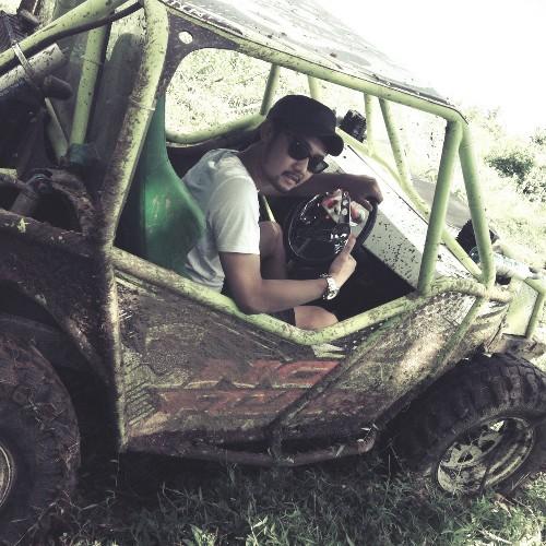 dndypraditya's profile picture. Knowledge is nothing, applying what you know is everything!