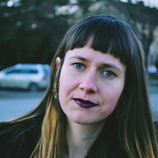 5inchmemories's profile picture. blogger with no strings attached, color overdose enthusiast, cheap clothes & expensive shoes lover