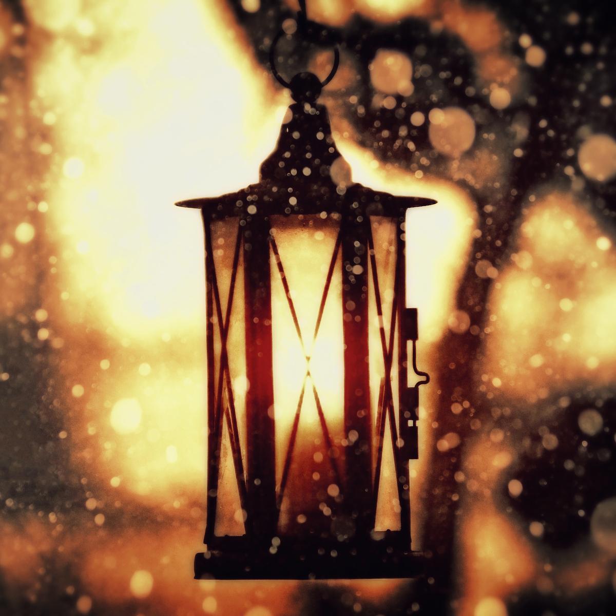 Lantern is always with you.