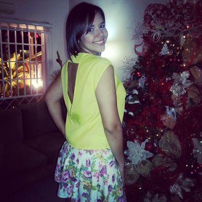 Comunicadora Social. Especialista en Gerencia de Mercadeo.