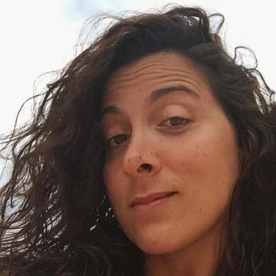 aledesiena's profile picture. Following the white rabbit #Fashionfanatic,Enthusiastic #traveler, #Awfulpainter, Wannabe The iron woman