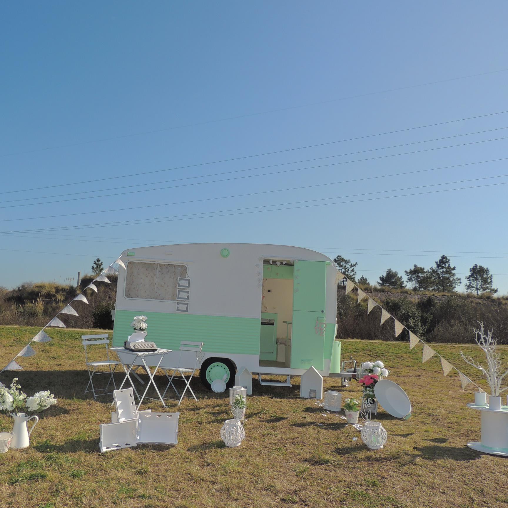 Caravana Vintage & Fotomatón - Decoración de eventos - Candy Bar - FoodTruck