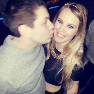 amesbxxx's profile picture. fun lovin mummy to my gorgeous boys louie george and Theo Samuel and a fab wife to my fab hubby, proud owner of s12 hair xxx