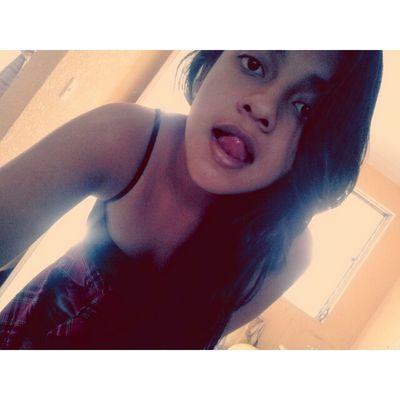 si por Pendeja me caí , por Cabrona me levanto.         RIHANNA LoveU. #R8.               Instagram quiroa_dp