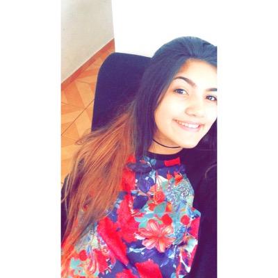 laripiresss Profile Picture