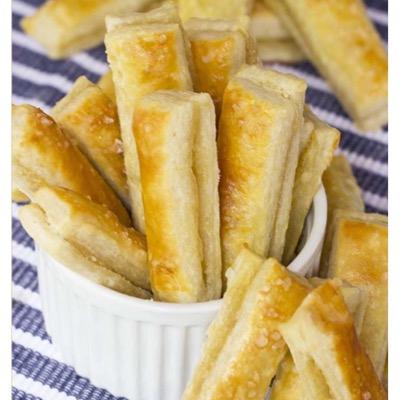 stix_2015's profile picture. co-ownerѕ: anikah and katy | we ѕpeaĸ pιe | selling variations of pies in fry shapes | вe ѕυre тo vιѕιт υѕ aт тrade ѕнow on тнυrѕday мay 7th | #tradeshow2015