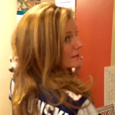 connollynatick's profile picture. Love to travel, trail run with friends and dogs, shop, garden, birdwatch, and laugh!