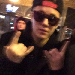 pervcameron's profile picture. KONTO LIMITOWE