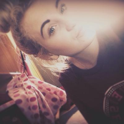 Kaceydrysdalek1's profile picture. leah is my bestfriend:3