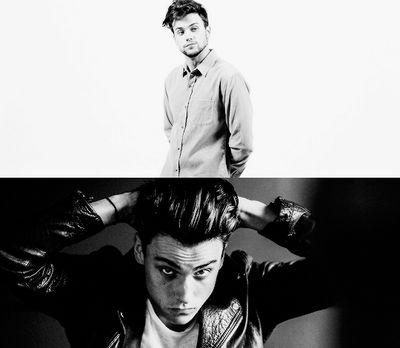 Jack and Conrad are super awesome♥ Coliver its cute and it's my OTP
How to get away with murder is awesomazing