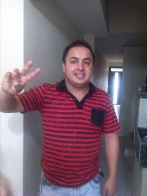 d687b354f9584ef's profile picture. 