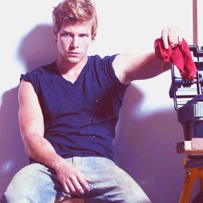 HushScottieHush's profile picture. Nephilim. Bajista de Serpentine