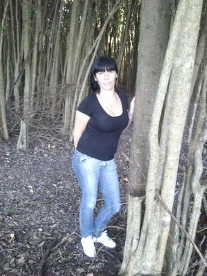 jesicaf129's profile picture. 