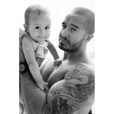 Brazil, Rio, Lawyer, Race lover, An ardent supporter of Vasco da Gama, MMA Fan, at free time a Runner, Jiu-jitsu practitioner. Duda´s n Michaela´s dad! Happy.