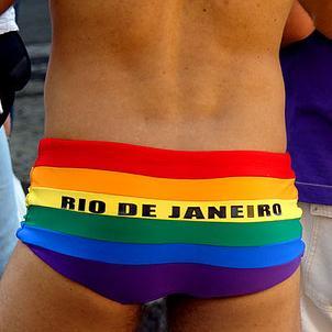 Na Pista Carioca é um guia e roteiro com festas e eventos gays e alternativos no Rio de Janeiro. Se joga!