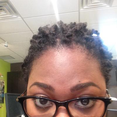 _APowPow's profile picture. Professional wave-maker | @NorthwesternU @medillschool alumna | #Marketing mixologist | #digital #media obsessed | Currently lol'ing and smh'ing at myself.